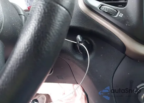 2014 Jeep Cherokee Sport z USA, uszkodzony, nr VIN 1C4PJLAB6EW247699